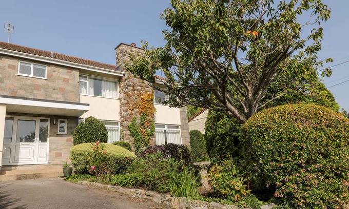 Westbury-sub-Mendip Cottage | 145 m² Cottage ∙ 4 bedrooms ∙ 8 guests