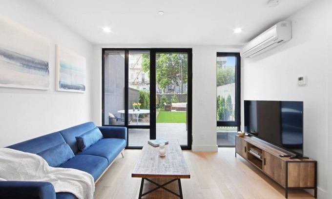 Greenpoint Condo | 149BK-101 New construction 2BR Private garden W-D