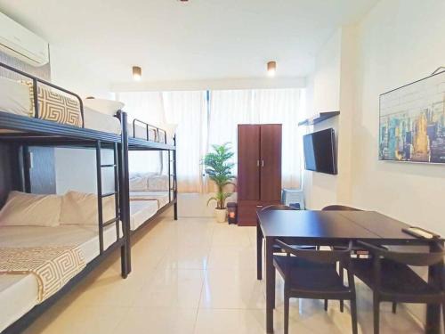 Lahug Apartment | 14T Walking distance to Ayala and IT Park with WIFI