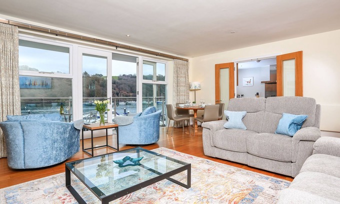 Dartmouth Cottage | 15 DART MARINA, luxury holiday cottage in Dartmouth