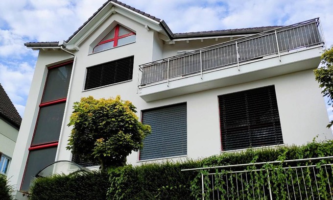 Hinwil Bed & Breakfast | 15 m² Bed and breakfast ∙ 2 guests