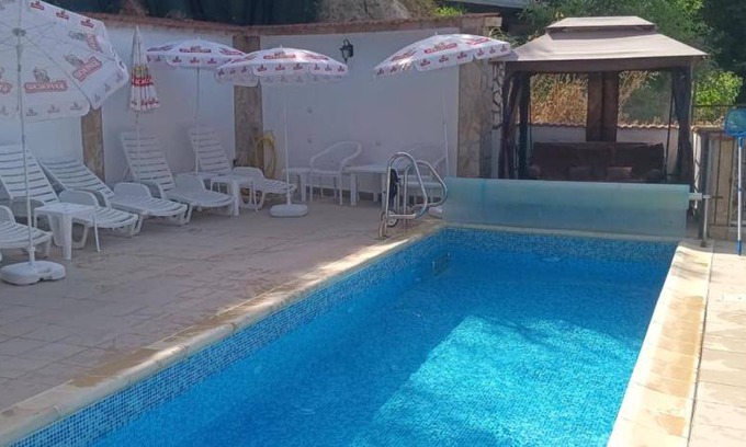 Melnik Hotel | 15 m² Hotel ∙ 4 guests