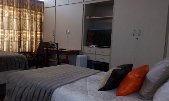 Carletonville Resort | 15 m² Private room ∙ 1 bedroom ∙ 2 guests
