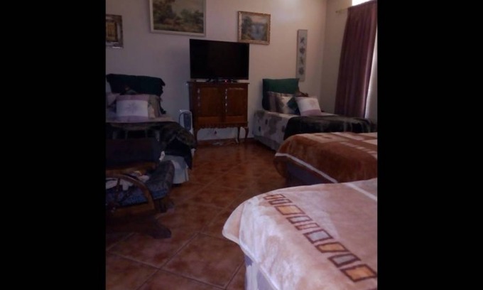 Carletonville Resort | 15 m² Private room ∙ 1 bedroom ∙ 2 guests
