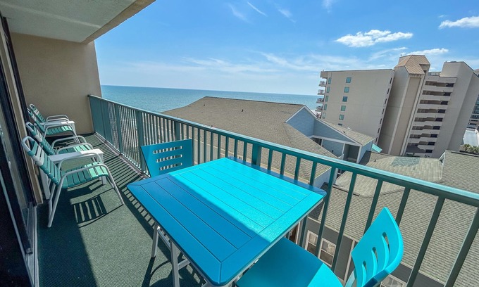 Ocean Drive Condo | 15% off 3-7 nights thru Sept. 2 bedroom oceanfront with OCEAN VIEW.