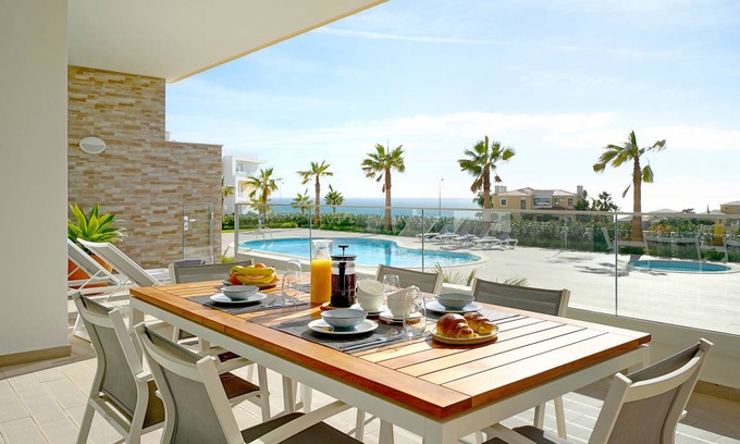 Porto de Mos Apartment | 150 m² Apartment ∙ 3 bedrooms ∙ 6 guests