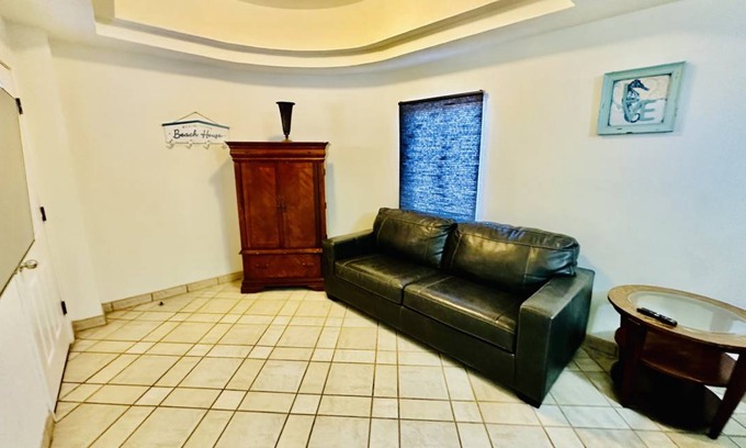 Sandy Beach Condo | 152 m² Condo ∙ 2 bedrooms ∙ 6 guests