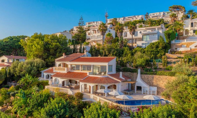 Sant Jaume Mediterrani Villa | 1598 m² Villa ∙ 5 bedrooms ∙ 12 guests