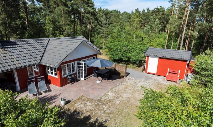 Oster Somarken House | 1599 Aakirkeby - Fyrreskoven 19