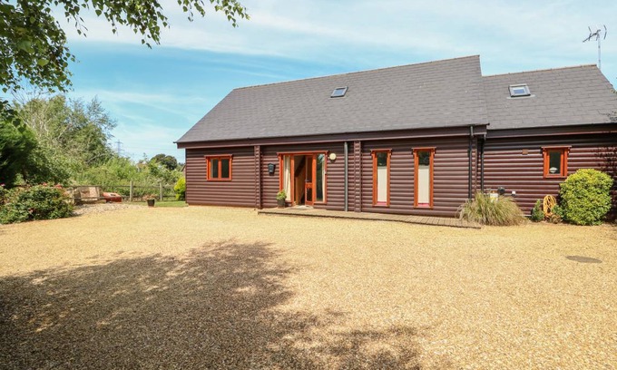 Pentney Cottage | 160 m² Cottage ∙ 5 bedrooms ∙ 12 guests