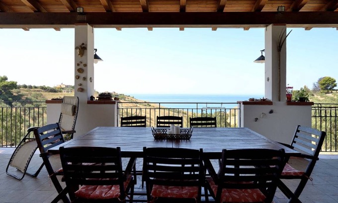 Ribera Villa | 160 m² Villa ∙ 3 bedrooms ∙ 8 guests