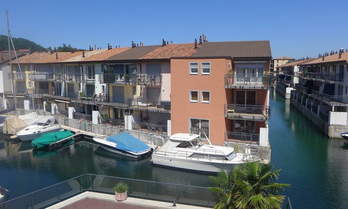 Bouveret House | 161 m² House ∙ 4 bedrooms ∙ 8 guests