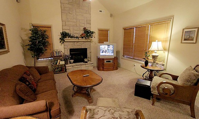 Branson West House | 167 m² House ∙ 3 bedrooms ∙ 8 guests