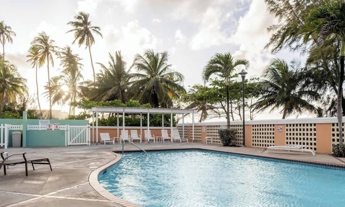Bajura Condo | #17 Beachfront 3br, 2ba Apt @ Isabela Beach Court