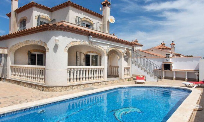Miami Platja House | 170 m² House ∙ 4 bedrooms ∙ 8 guests