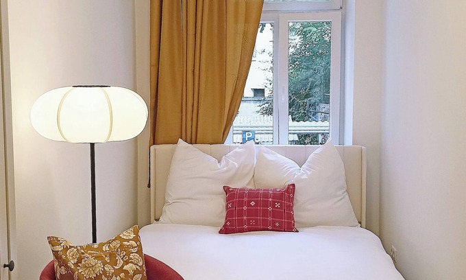 Simmering Apartment | 170m2 with private garden