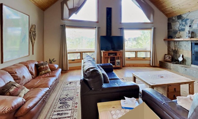 Wildernest House | 171 m² House ∙ 3 bedrooms ∙ 8 guests