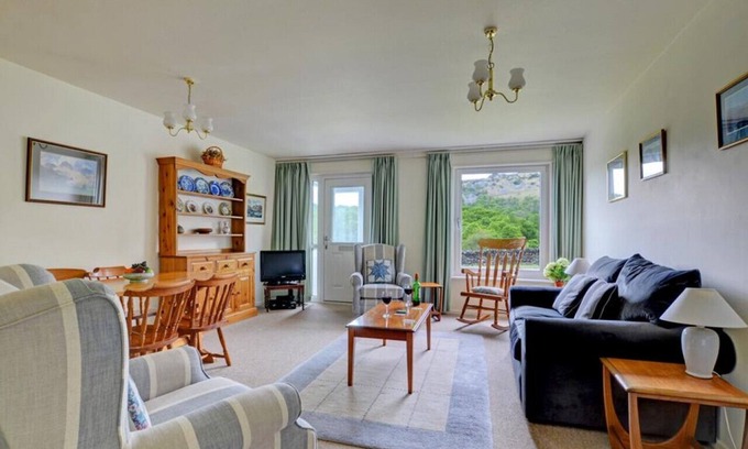 Chapel Stile House | 18 Thrang Brow - Three Bedroom House, Sleeps 5