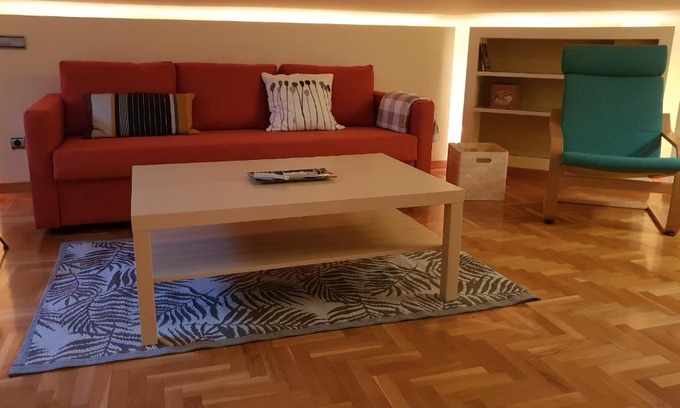 Zaragoza Old Town Apartment | 18 Torres Alfonso Attic