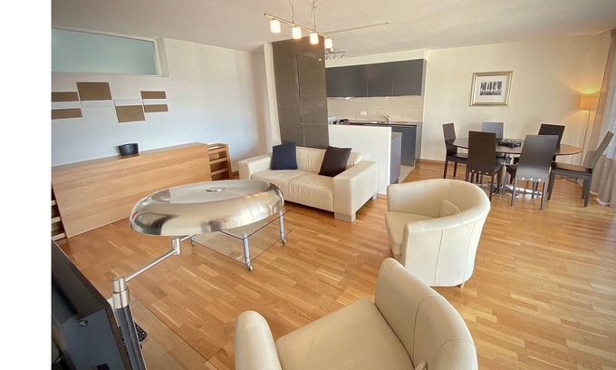 Lausanne Apartment | 180 * Close to Unil EPFL, spacious and bright 2 bedrooms