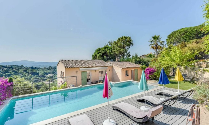 Grimaud Other | 180 m² Accommodation ∙ 5 bedrooms ∙ 10 guests