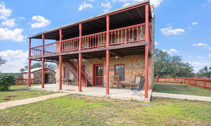 Llano House | 186 m² House ∙ 5 bedrooms ∙ 14 guests