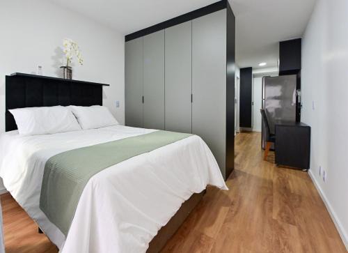 Se Apartment | 18NV Studio Liberdade SP 300 m Estação Japão Liberdade