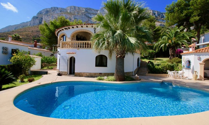 Denia Villa | 190 m² Villa ∙ 3 bedrooms ∙ 6 guests