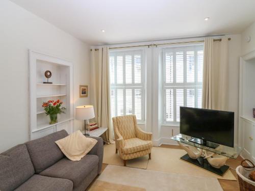 Banff House | 1A Carmelite Street