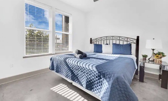Shockoe Bottom House | 1BR at East Franklin Street