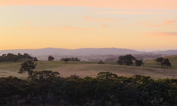 Mia Mia Villa | 1BR Mia Mia Vistas-Wine Country Retreat with Spa, Fire Pit & Country Vistas
