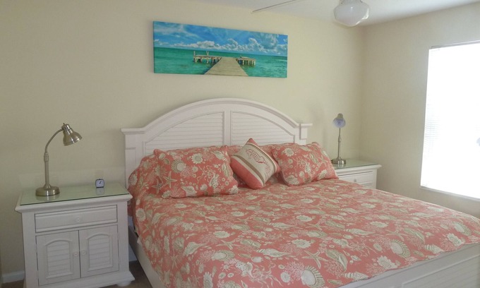 Clearwater Condo | 1BR Pool View Condo in Resort Style Community in Clearwater, Florida