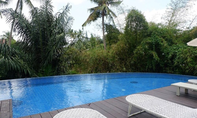 Kutuh Kaja Villa | 1BR Studio Room w/ Jungle View in Ubud Center (3)
