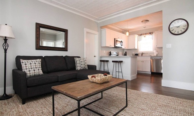 Wolfeboro Apartment | 1BR w/Kitchen near Lake Winnipesaukee; #2