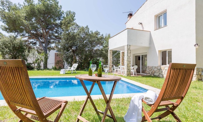 Tamariu Villa | 1DIAZ 01 - Lovely and cozy villa with private pool and garden situated in a quiet residential area only 1km from the beautiful Aigua Xelida beach