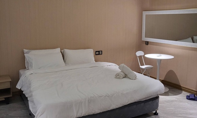 Balibago Condo | 1Euphoria 2min to Walking st and Casino. Brand new. Great pool, gym. Netflix