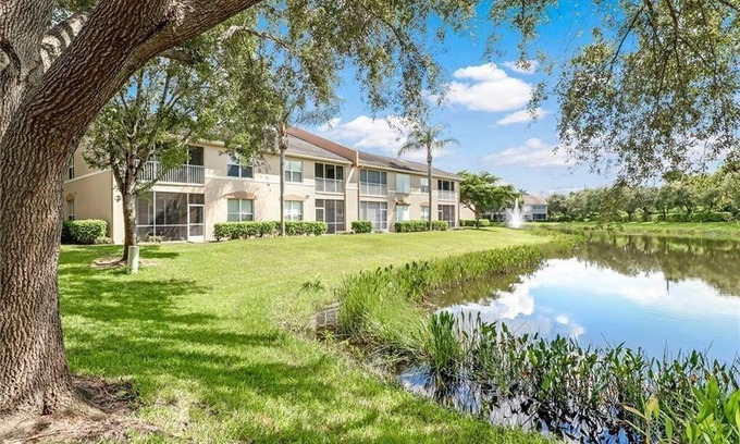 Cypress Lake Condo | 1st Floor, Pet Friendly Condo in Parker Lakes - Condo Daffodil II - Roelens Vacations