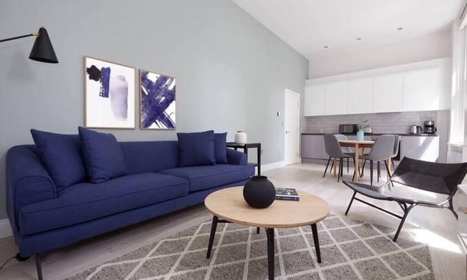 Holborn and Covent Garden Apartment | 1VH sleeps 4 Virginia House - Stylishly Bloomsbury