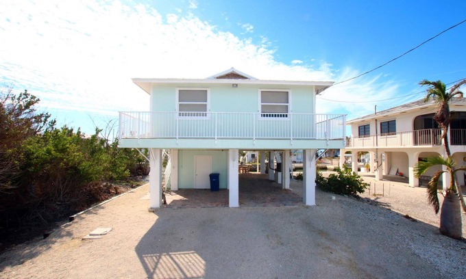 Doctor's Arm House | 2/2 Canal Front Home Big Pine Key. Easy ocean and gulf access!