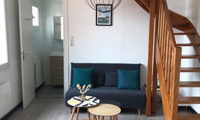 Binic Apartment | 2/3-person duplex on the waterfront (50m from the beach)