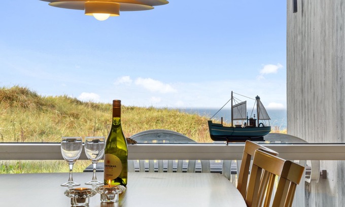 Hirtshals Apartment | 2-4-person apartment in the holiday park Landal Fyrklit
