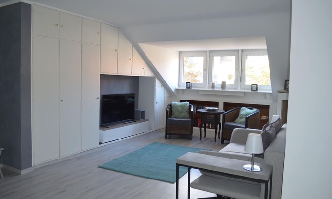 Bredeney Apartment | 2.5 room apartment in central forest location Essen-Bredeney/Rüttenscheid