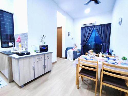 Subang Jaya Apartment | 2-5pax Cozy Condo 2 in The Grand SS15 Sunway 2BRs