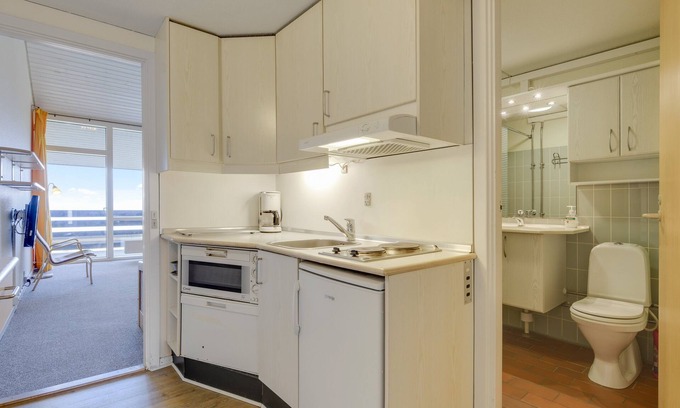 Hirtshals Apartment | 2-6-person apartment in the holiday park Landal Fyrklit