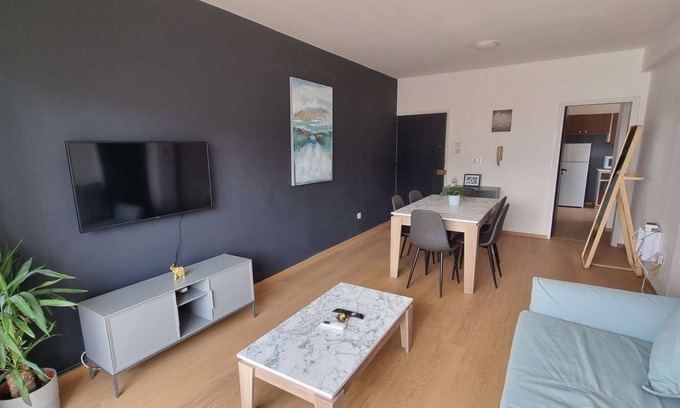 Larnaca Apartment | 2 Apts! 12 guests! Beach View w/150Mbit + Netflix