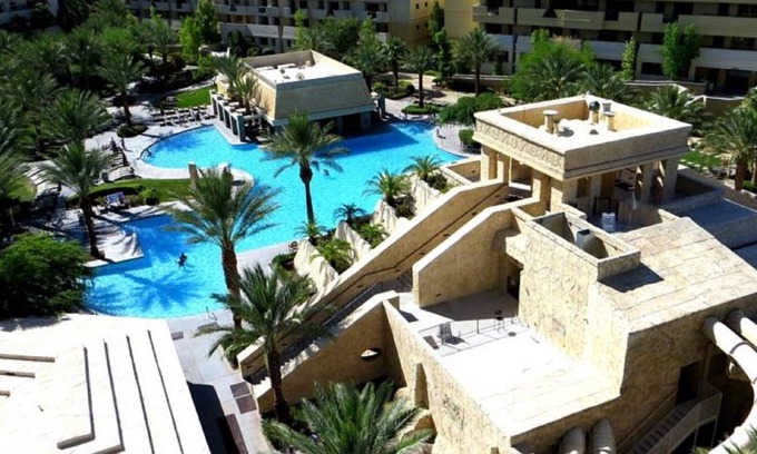 Enterprise Condo | 2 BDRM CONDO~ CANCUN RESORT LAS VEGAS~ GREAT POOLS, ONSITE DINING, BAR/LOUNGE
