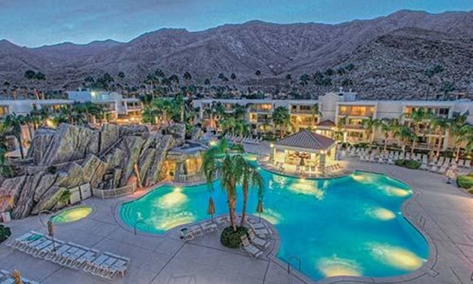Canyon Corridor Condo | 2 BDRM- PALM CANYON RESORT- ART MUSEUM 3 MILES~ HEATED POOLS, SLIDES, DINING
