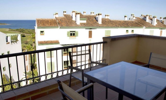 La Linea de la Concepcion Apartment | 2 bedroom apartment with garden block 1 (Apartment 5)