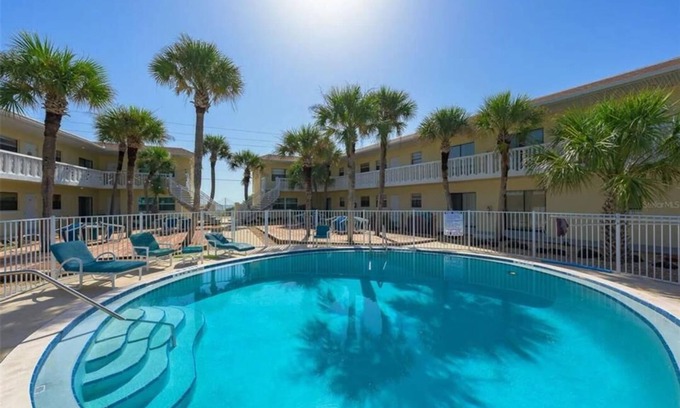 Ormond-by-the-Sea Condo | 2 bed 1 bath condo with pool, wi-fi, beachfront, near Daytona