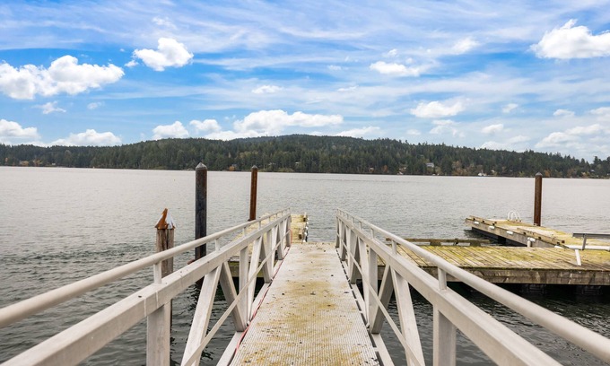 Sooke Cabin | 2 Bed Cabin, Oceanfront Property, Hot Tub